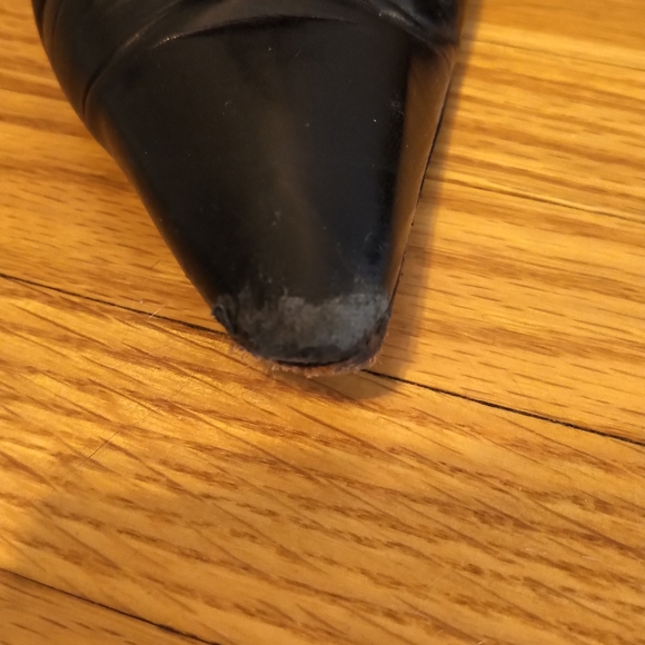 Rare Black Studded Pumps-Manolo Blahniks- Sz 8.5 - Picture 7 of 11